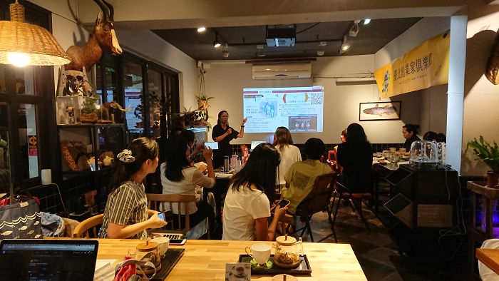 經濟部中小企業處女性創業飛雁計畫團隊康玲瑛專案經理介紹女性創業飛雁計畫資源